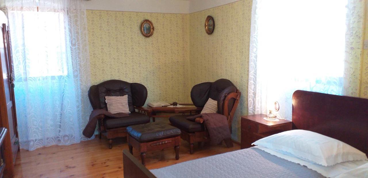 Rural Apartment Carolina Zrenj エクステリア 写真